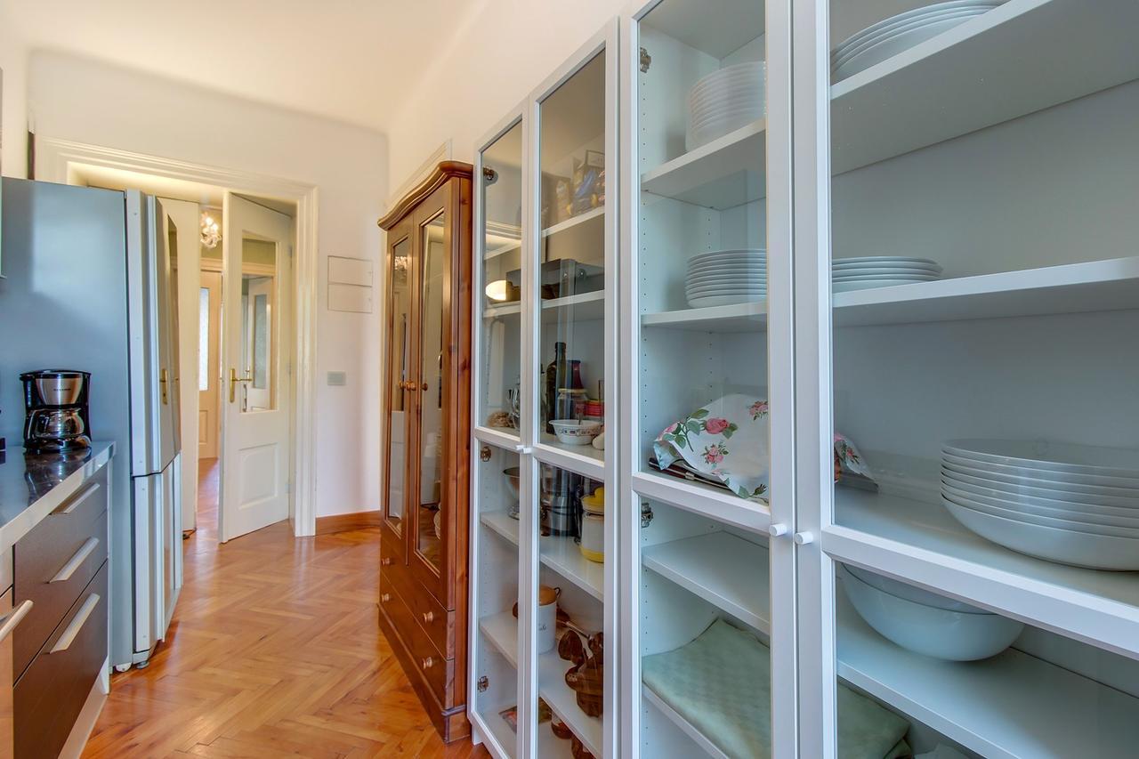 Hotel Vindobona à Mali Lošinj Extérieur photo