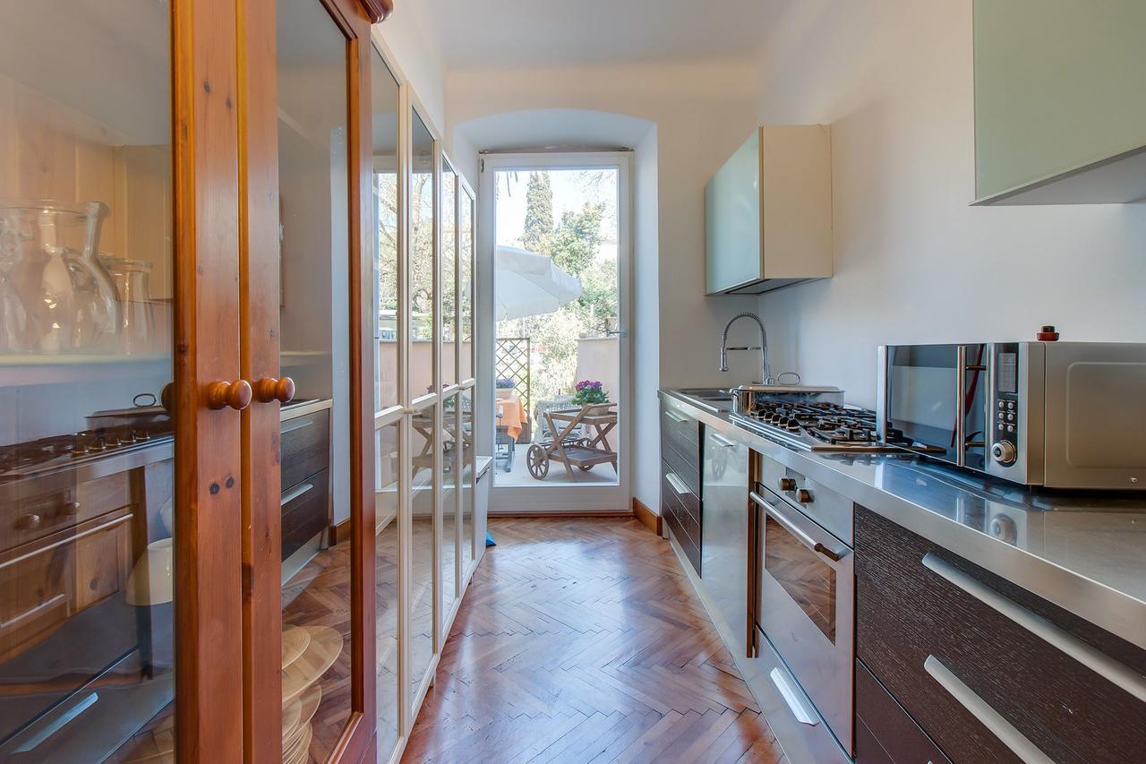 Hotel Vindobona à Mali Lošinj Extérieur photo